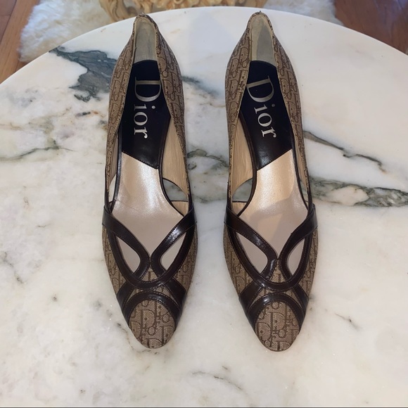 Dior Beige Logo Canvas Cut-Out Leather Trim Pointed Toe Pumps Size 37.5 - Picture 1 of 5